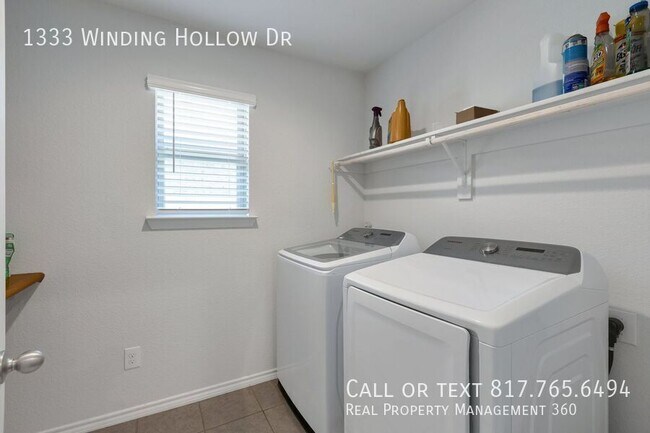 Building Photo - 1333 Winding Hollow Dr