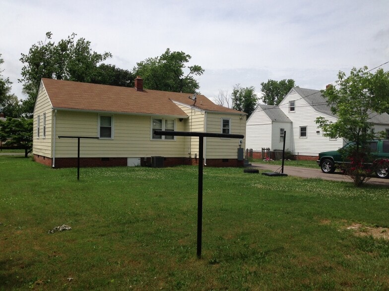 Building Photo - 3607 Harris Ave