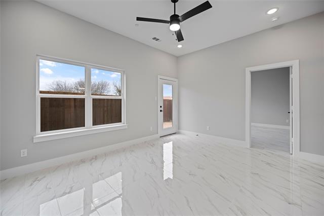 Building Photo - 4424 Fatima Dr