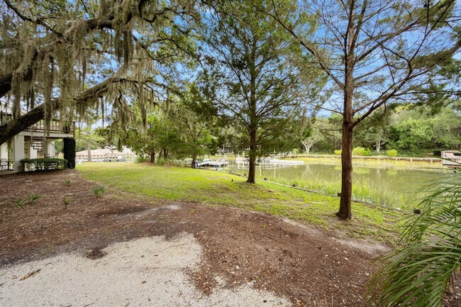 Building Photo - 193 Prospect Point Loop