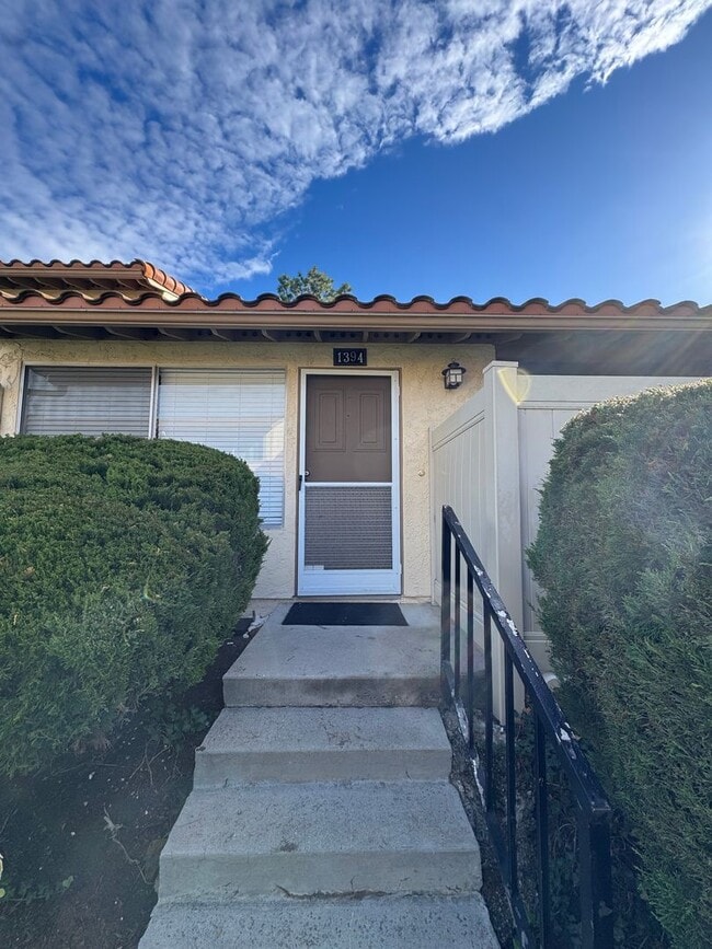 Primary Photo - Bright, Updated Home Ready to Move In