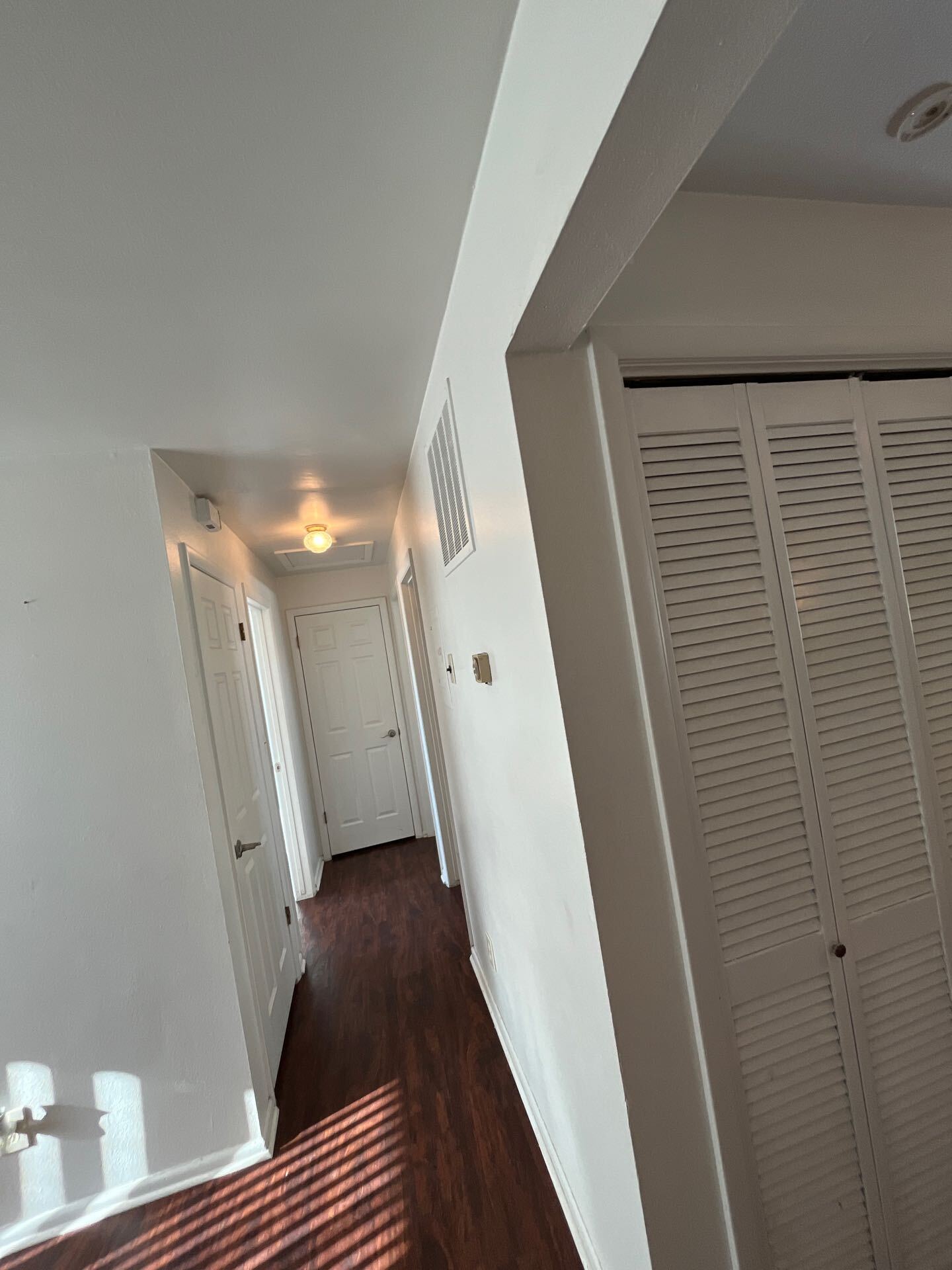 Building Photo - 351 Park Creeke Ln