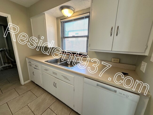 Building Photo - Charming 2 Bed 1 bath in Kettering