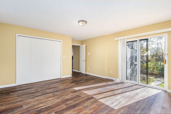 Building Photo - 1061 Centennial Ave