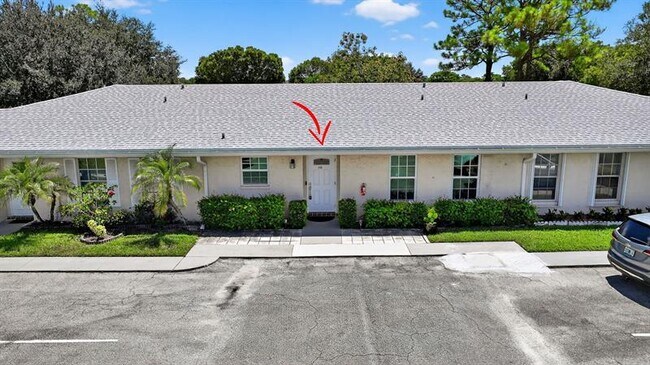 Building Photo - 448 Franconia Cir