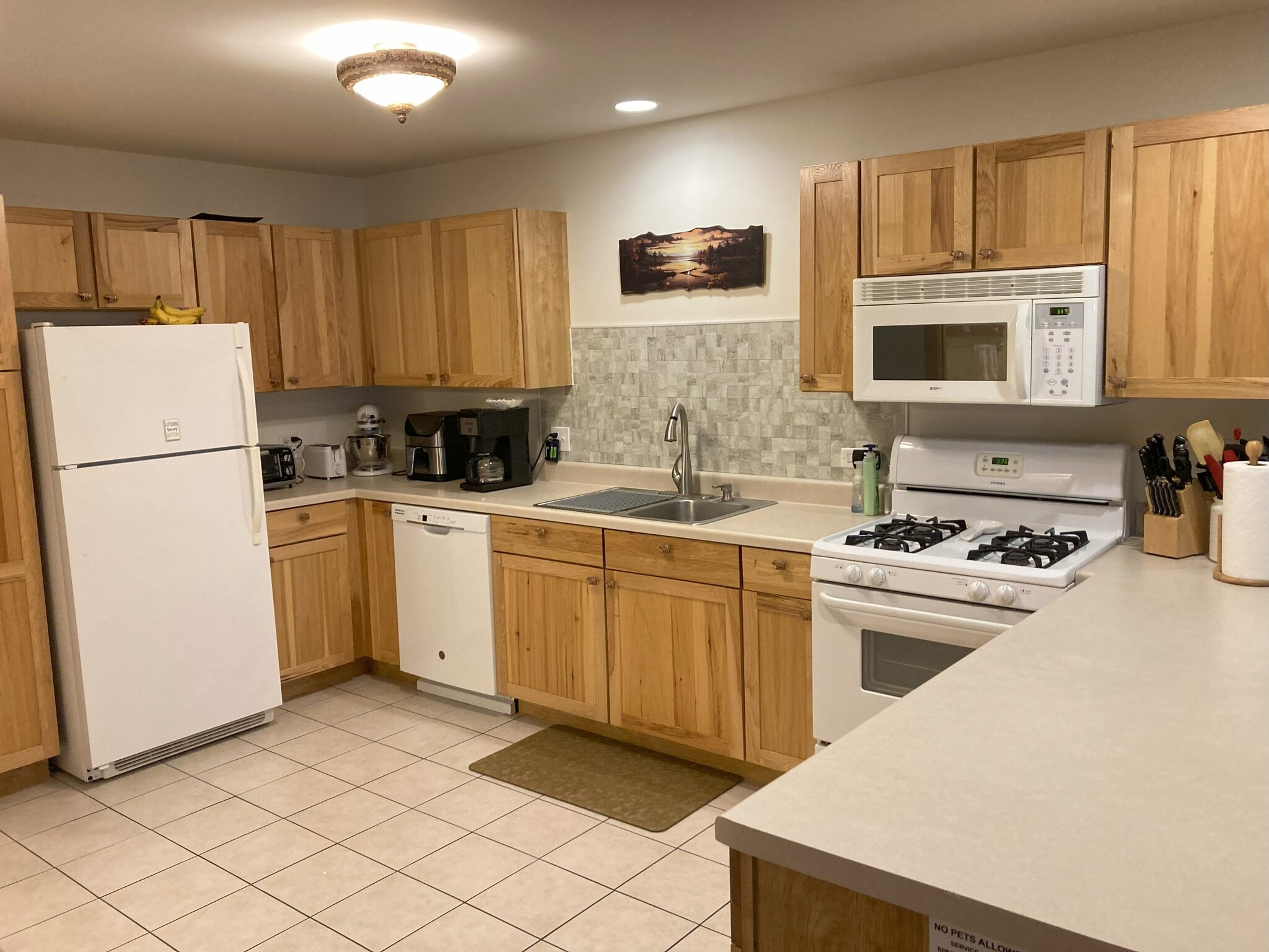 Building Photo - 2643 IL-178