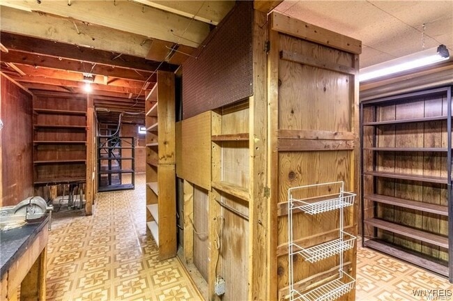 Building Photo - 130 Alberta Dr