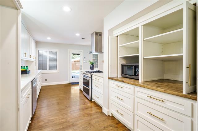 Building Photo - 7119 Bennington Dr