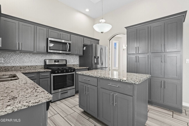 Building Photo - 408 Indigo Ct