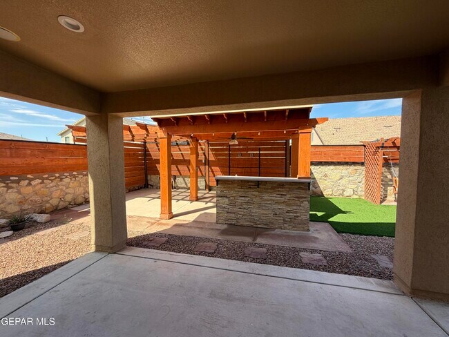 Building Photo - 1503 Victoria Marie Dr