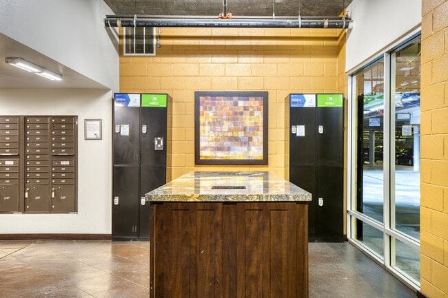 Building Photo - 5211 Pacific Concourse Dr