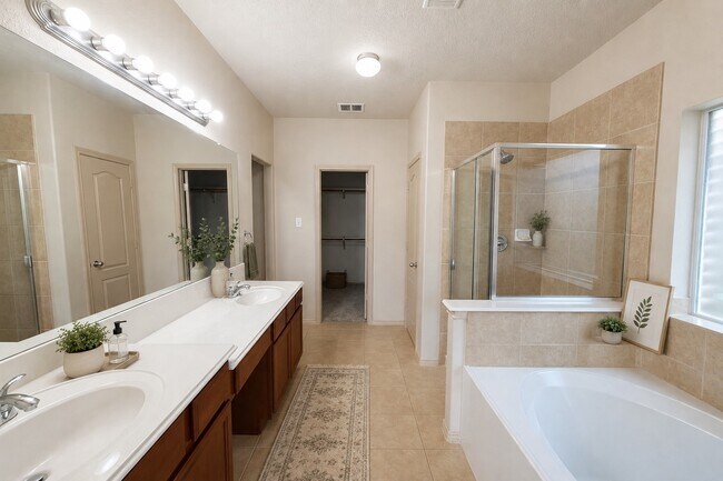 Building Photo - 11922 Harristown Drive
