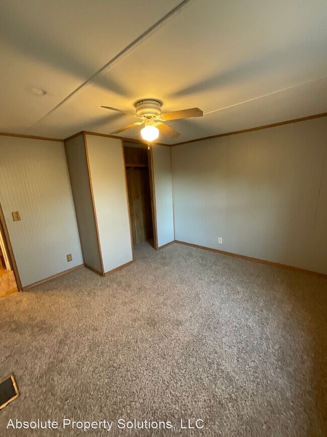 Building Photo - 3 br, 2 bath House - 6993 N Farm Rd 69