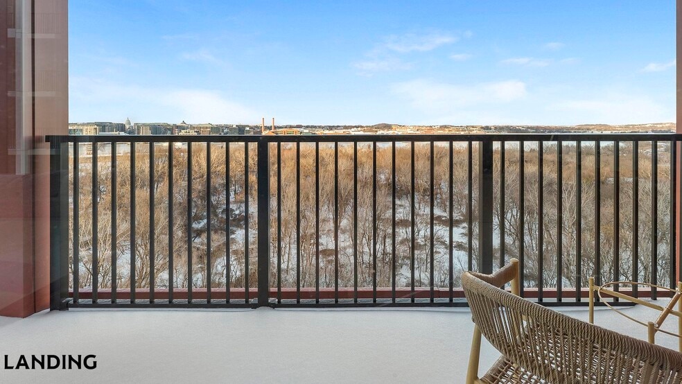 Building Photo - 632 Howard Rd SE