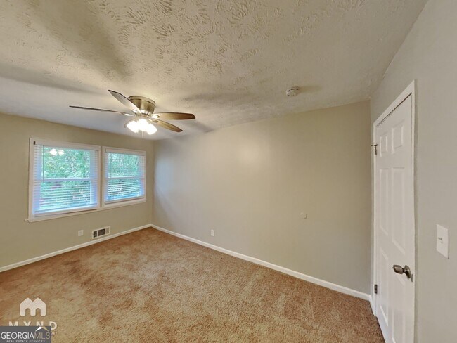 Building Photo - 3821 Rex Mill Square