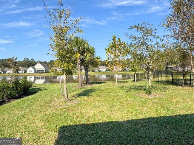 Building Photo - 312 Chinquapin Dr