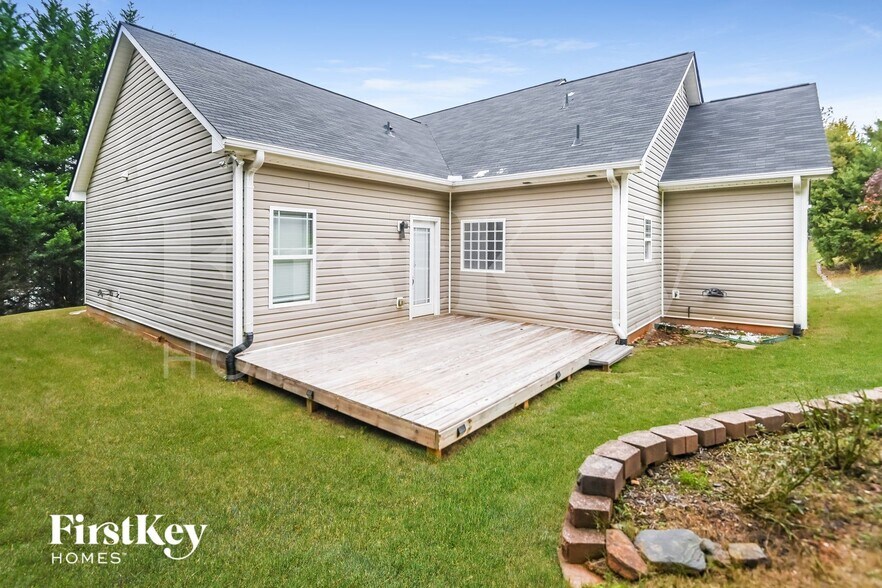 Building Photo - 8610 Taybrook Dr