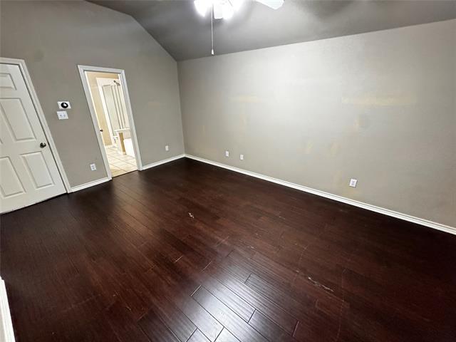 Building Photo - 4600 Palm Valley Dr