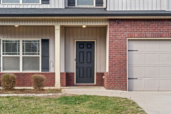 Building Photo - 2976 McManus Cir