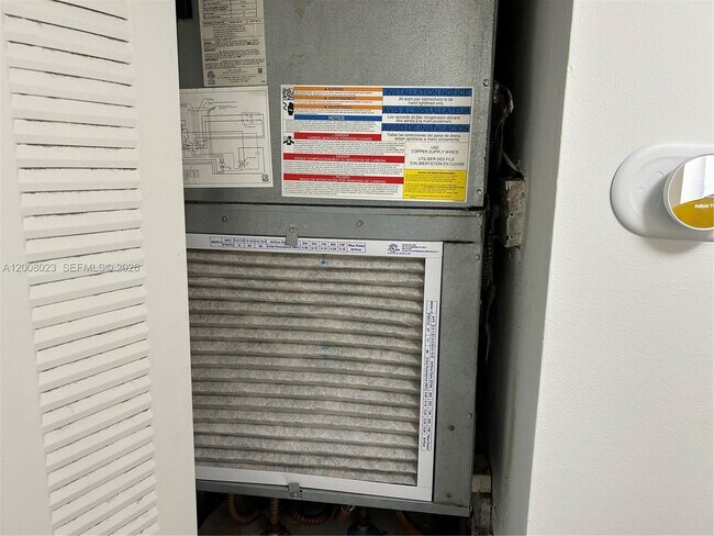 Building Photo - 8310 Sands Point Blvd