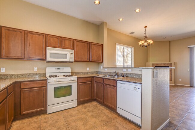 Building Photo - 3 bedroom, 2 bathroom home for Rent in Gra...