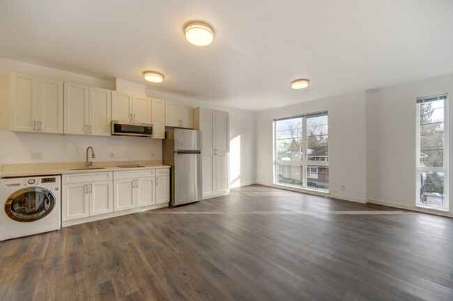 Building Photo - 2508 N 50th St