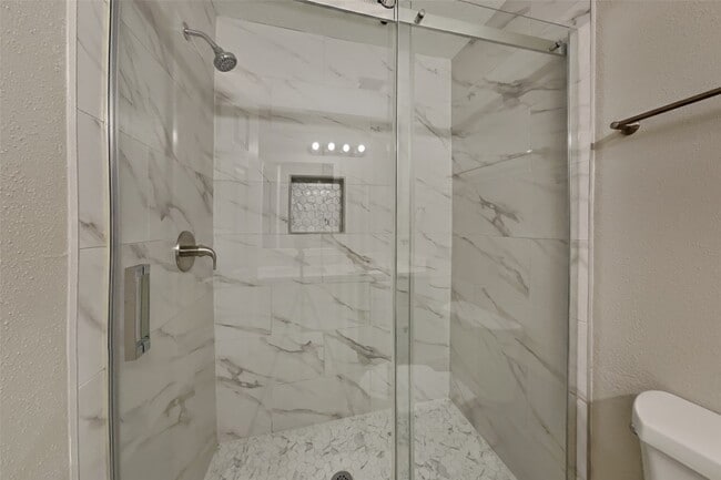 Building Photo - 5315 Hazel Grove Dr