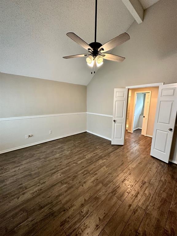 Building Photo - 4842 Green Trail Dr