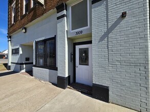 Building Photo - 3009 Pearl Ave