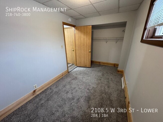 Building Photo - 2108.5 W 3rd St