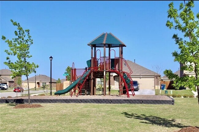 Building Photo - 1602 Wild Rye Cir