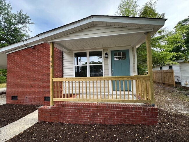 Building Photo - 446 Cape Fear Blvd