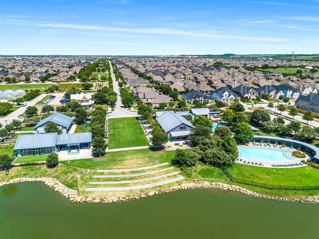 Building Photo - 508 Parkside Dr