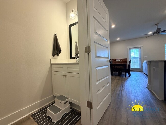 Building Photo - Beautiful 2 Story Townhouse in Milton – Close to Schools, Shopping & NAS Whiting Field!