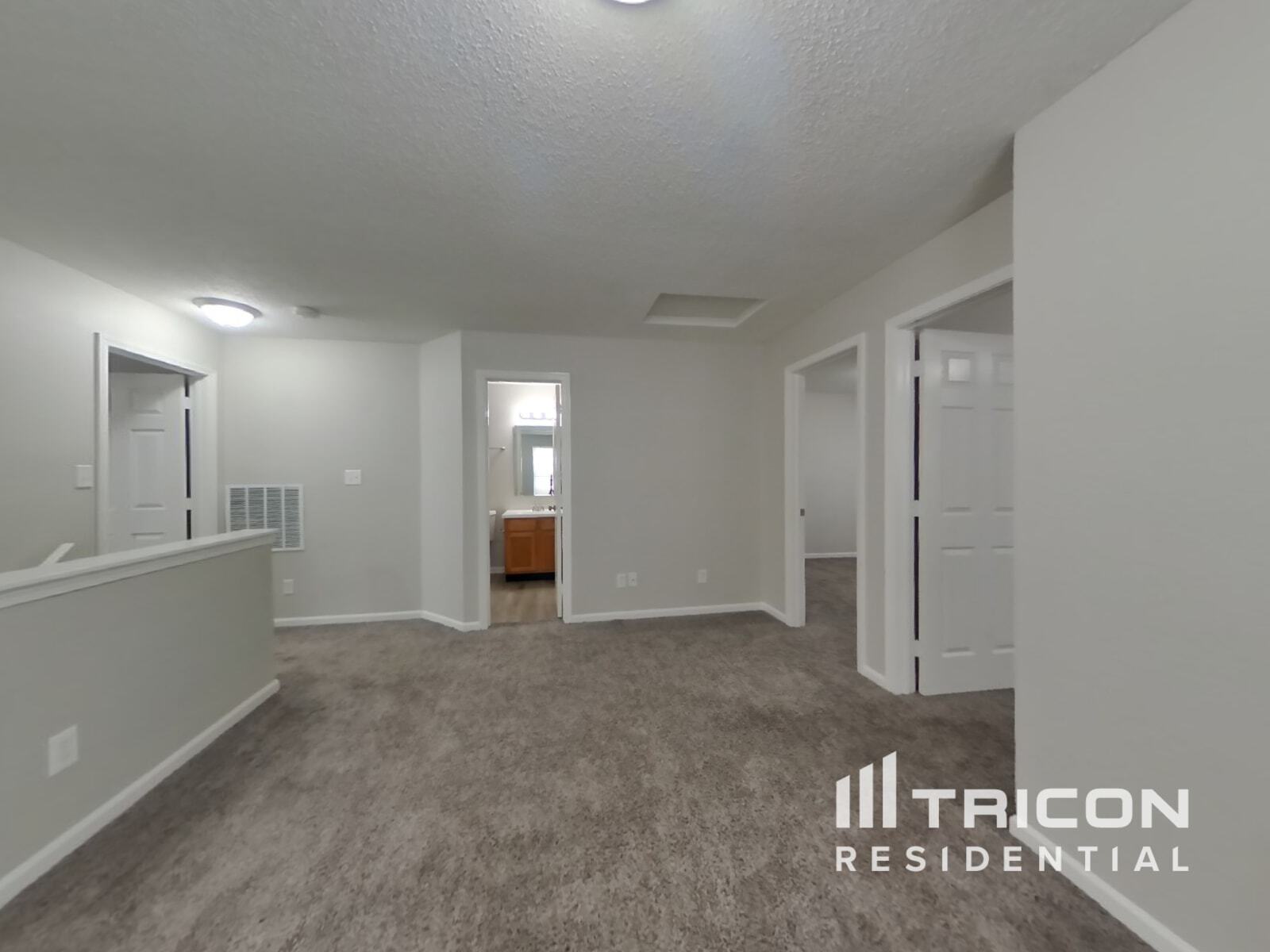 Building Photo - 522 Harmony Dr