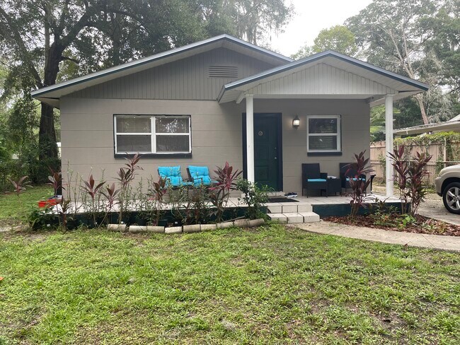 Your new place - 914 NW 40th Ave