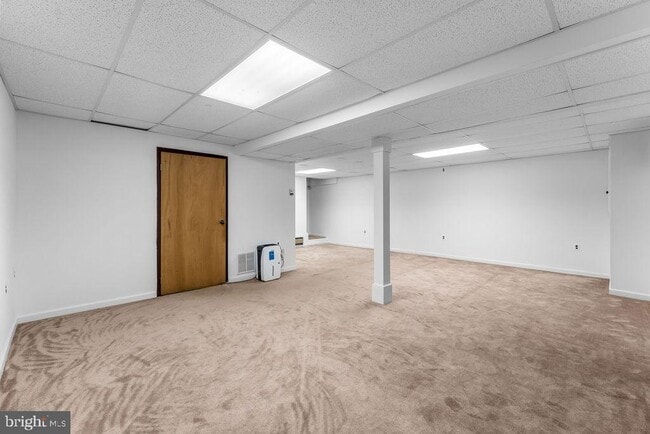 Building Photo - 8009 Frontier Dr