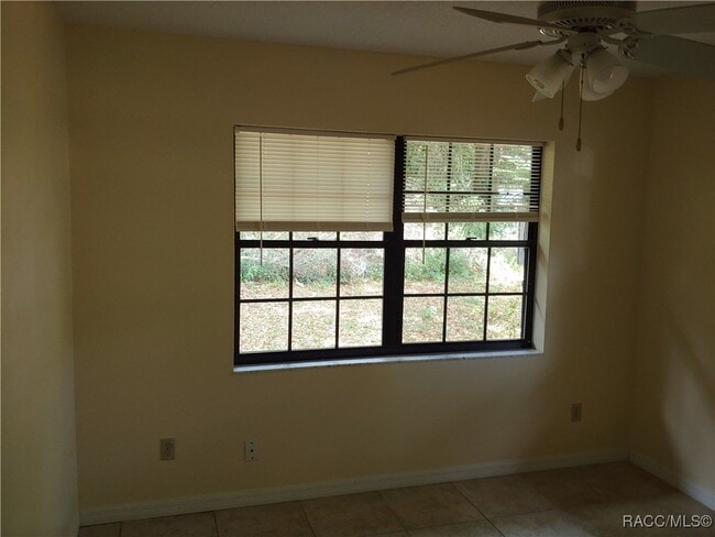 Building Photo - 322 Davidson Ave