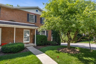 Building Photo - 630 Galen Dr