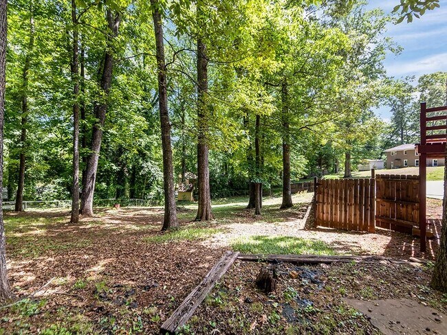 Building Photo - 1179 Pathfinder Rd