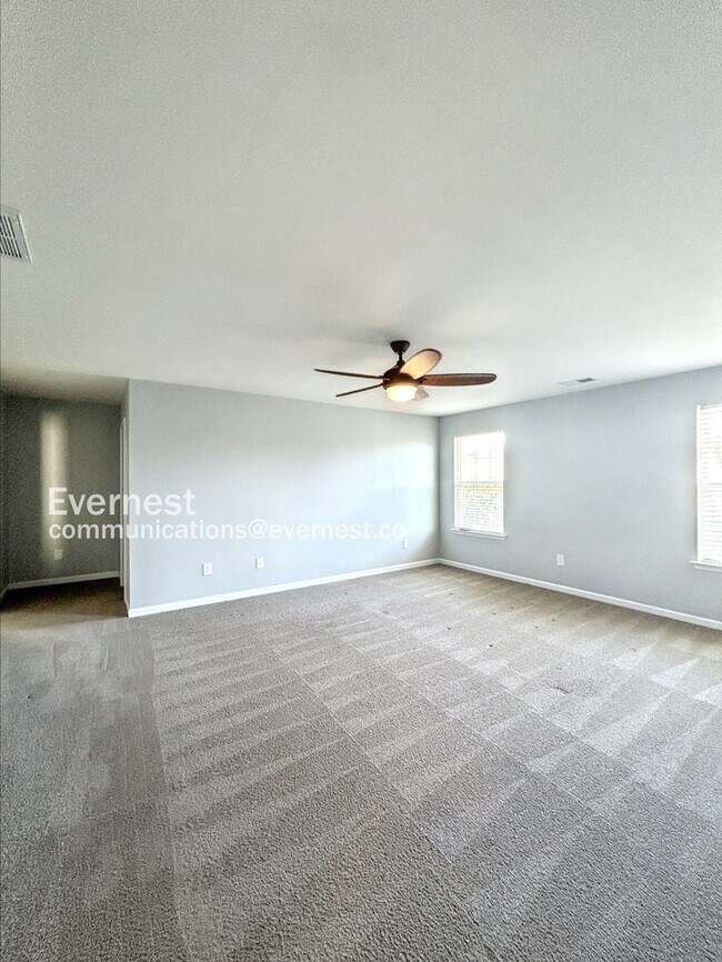 Building Photo - 10415 Paisley Abbey Ln