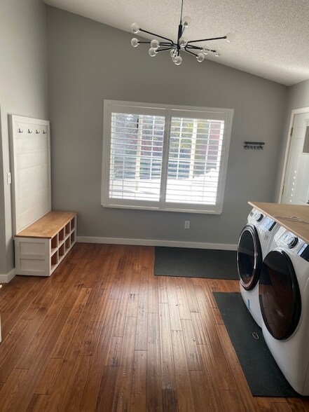 Building Photo - 100 Tara Ridge Ct