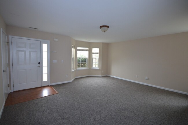 Building Photo - 301 Indian Branch Dr