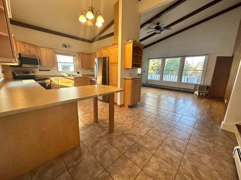 Kitchen + Living Room - 142 Bunker Hill Cir