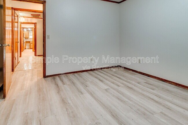 Building Photo - 11304 Ashford Dr