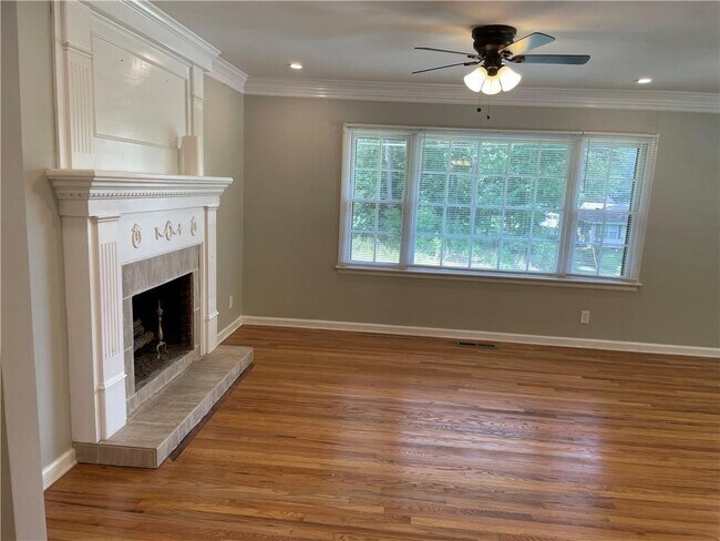 Building Photo - 1595 Bullard Rd