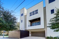 Building Photo - 1401 Fairview St