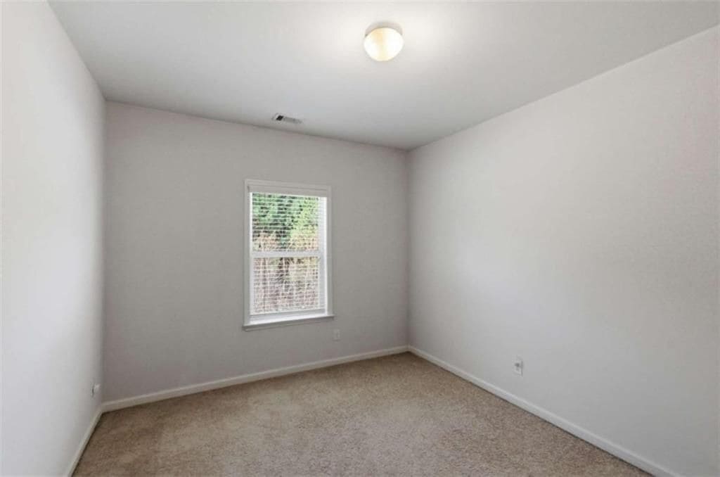 Building Photo - 1415 Dahlia Dr