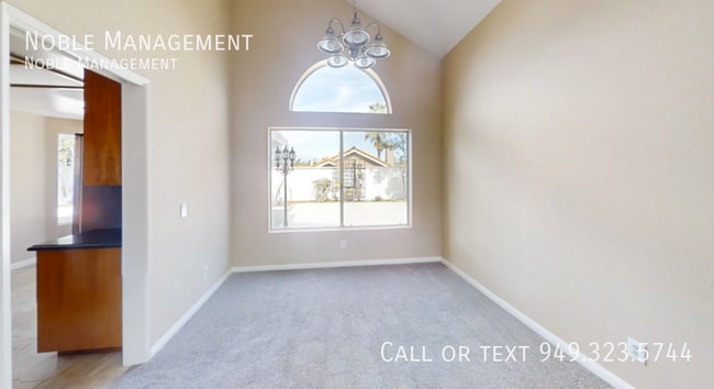 Building Photo - 1359 Pajero-