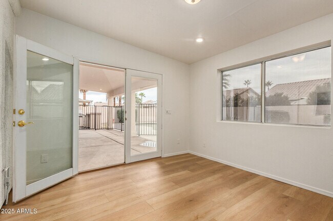 Building Photo - 3331 N Copenhagen Dr